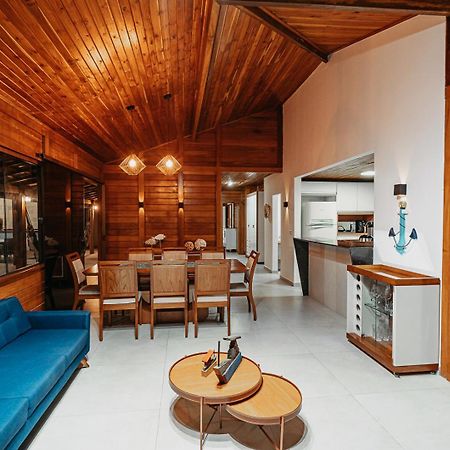 אנשייטה Casadecastelhanos, Quadra Do Mar De Castelhanos, 4 Suites Com Ar, Churrasqueira, Piscina, Hidromassagem, Cozinha Integrada Gourmet Ideal Para Familia E Amigos מראה חיצוני תמונה