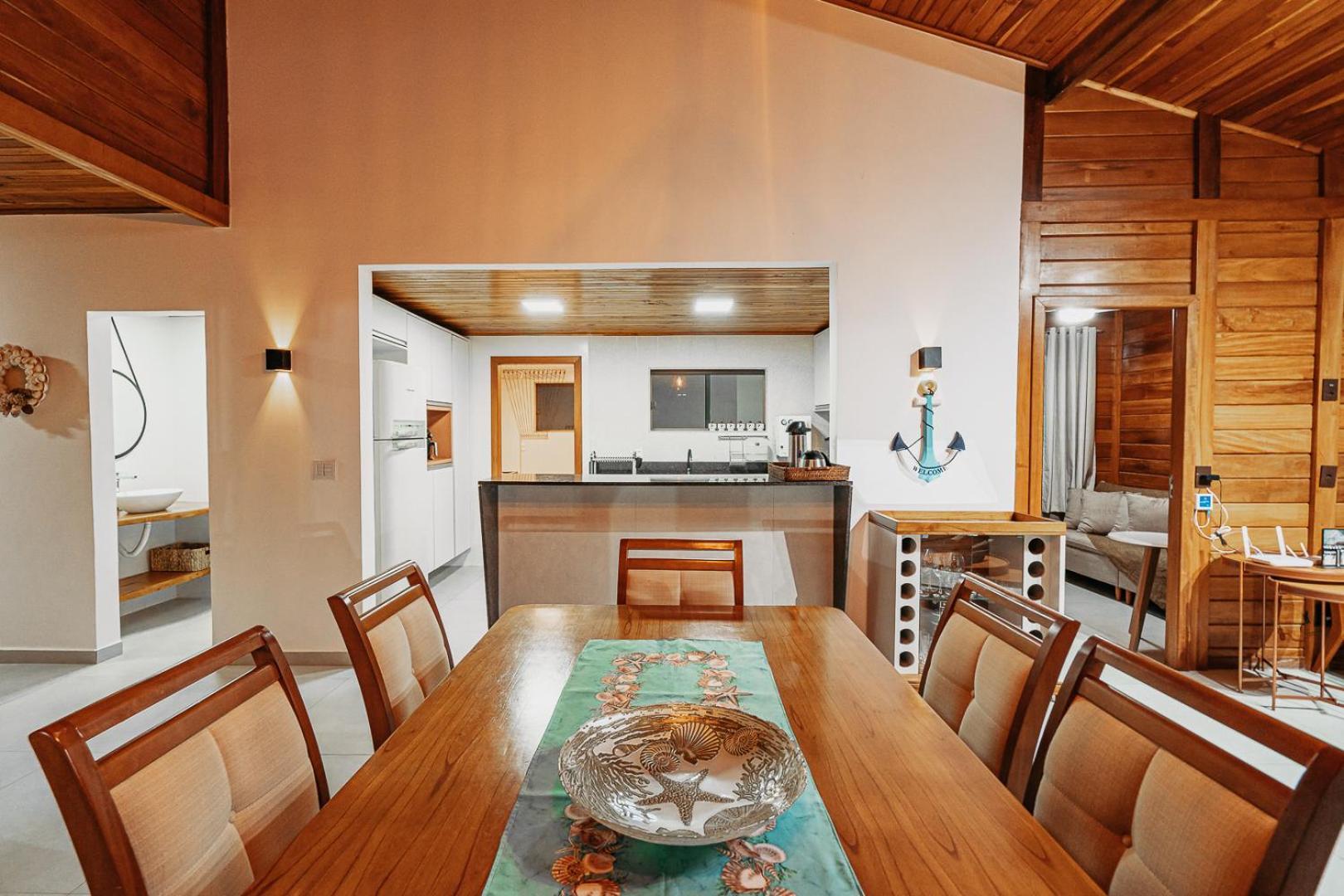 אנשייטה Casadecastelhanos, Quadra Do Mar De Castelhanos, 4 Suites Com Ar, Churrasqueira, Piscina, Hidromassagem, Cozinha Integrada Gourmet Ideal Para Familia E Amigos מראה חיצוני תמונה