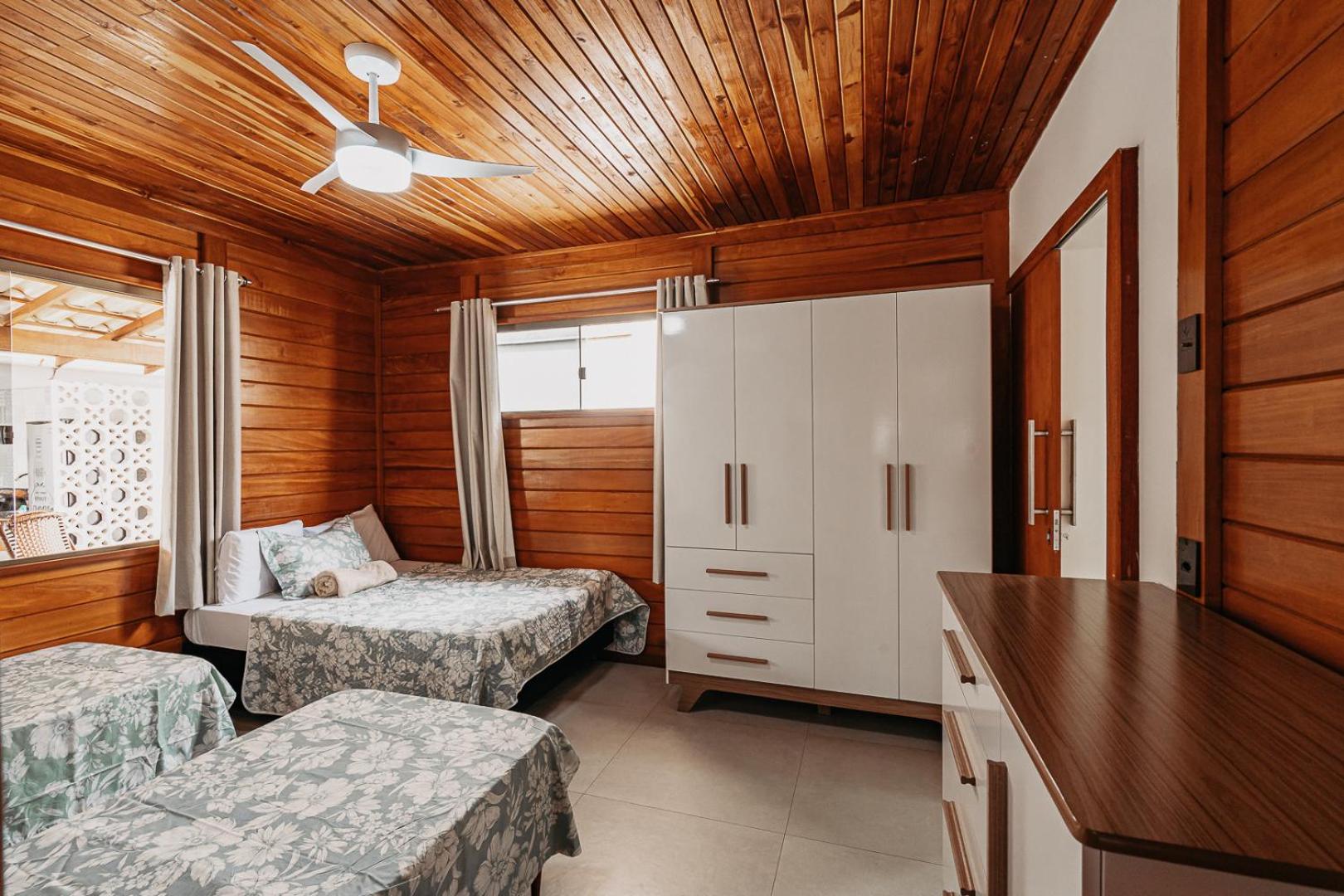 אנשייטה Casadecastelhanos, Quadra Do Mar De Castelhanos, 4 Suites Com Ar, Churrasqueira, Piscina, Hidromassagem, Cozinha Integrada Gourmet Ideal Para Familia E Amigos מראה חיצוני תמונה