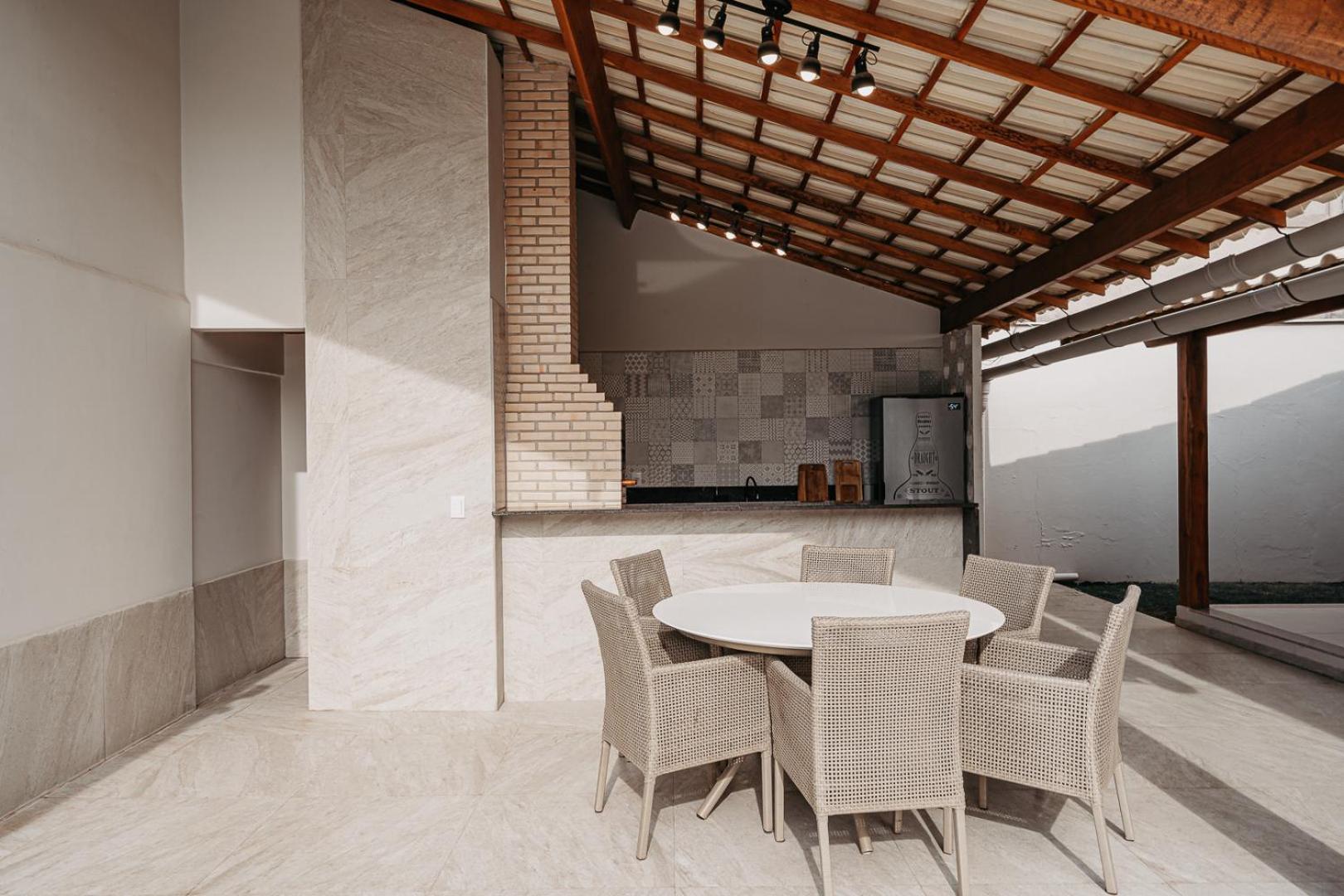אנשייטה Casadecastelhanos, Quadra Do Mar De Castelhanos, 4 Suites Com Ar, Churrasqueira, Piscina, Hidromassagem, Cozinha Integrada Gourmet Ideal Para Familia E Amigos מראה חיצוני תמונה